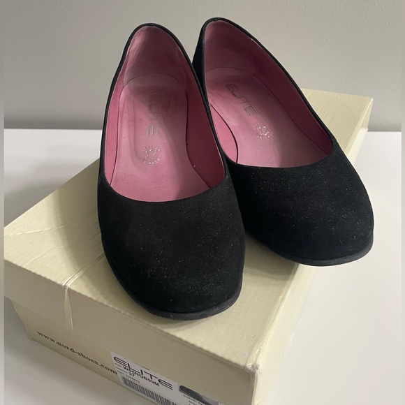 Elite brand handcrafted black low heels 37 - Picture 2 of 4